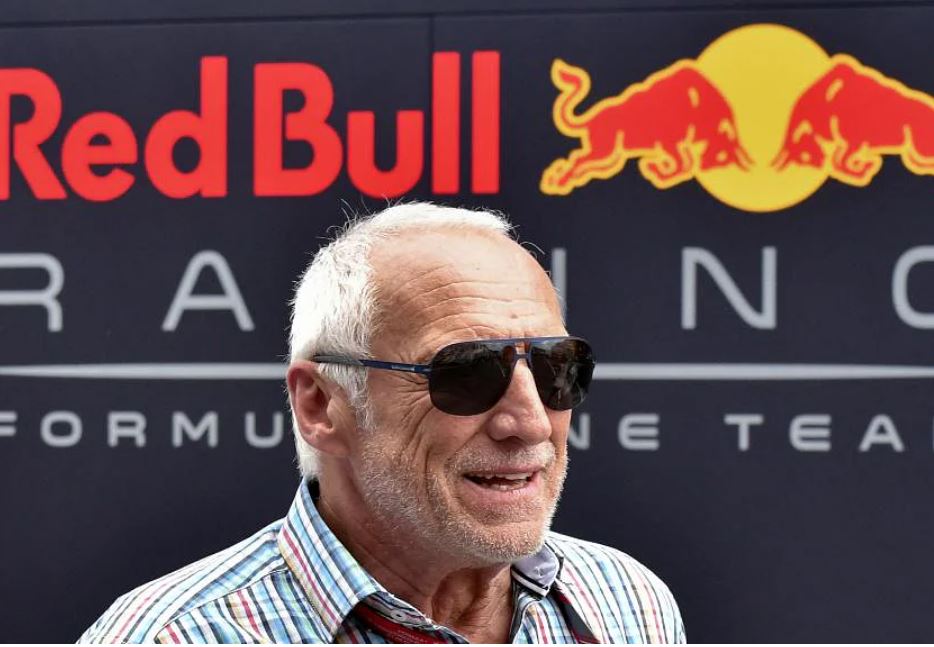 Patronul Red Bull le-a dat un ultim bonus angajaţilor săi înainte să moară