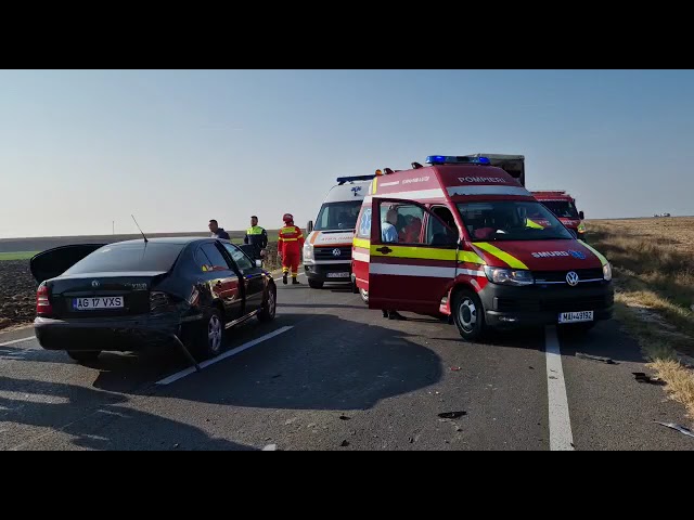 (VIDEO) Olt: Traficul rutier, blocat pe DN 65-E574, la Valea Mare