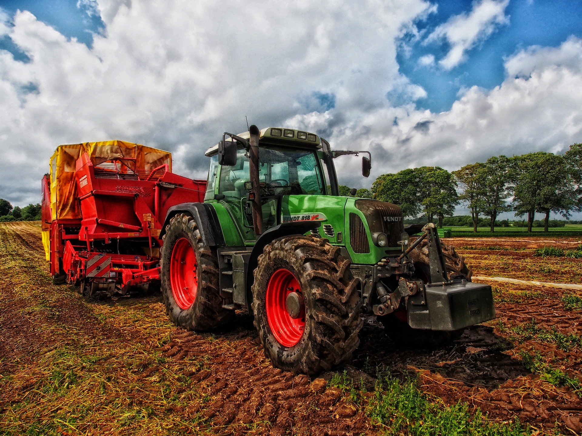 Fermierii vor primi încă trei ani subvenții pentru achiziția de motorină