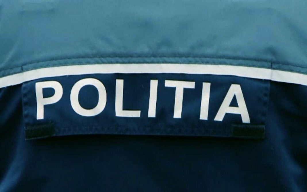 Vâlcea: Arestat preventiv după ce a agresat două persoane cu un topor și un cuțit