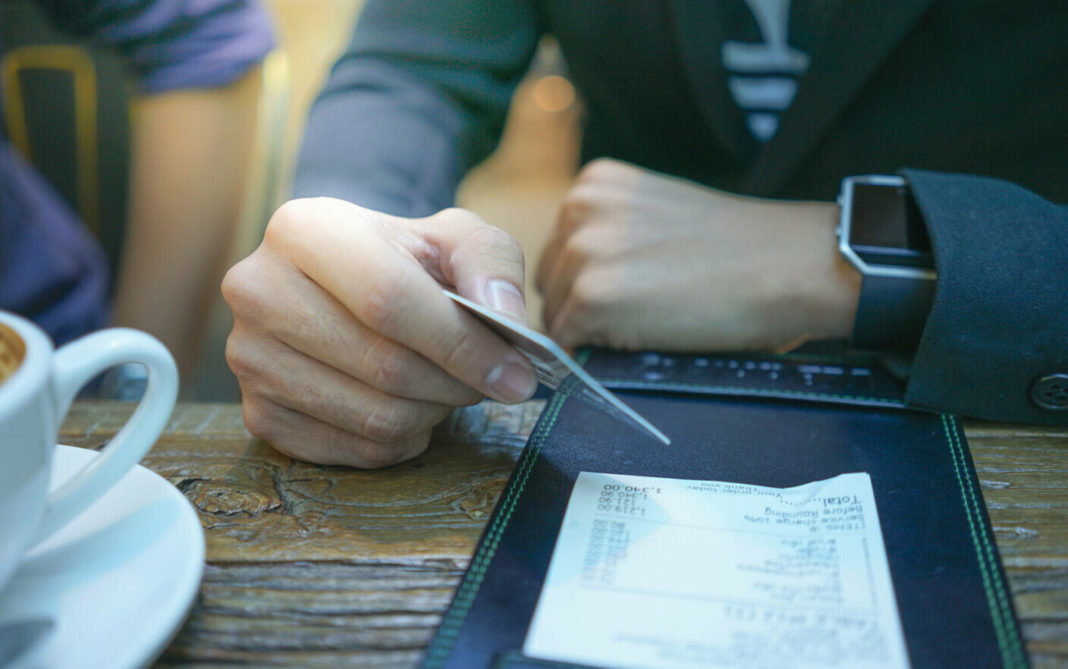 Prevederile ar urma să intre în vigoare, potrivit prezentei legi, de la 1 ianuarie 2023