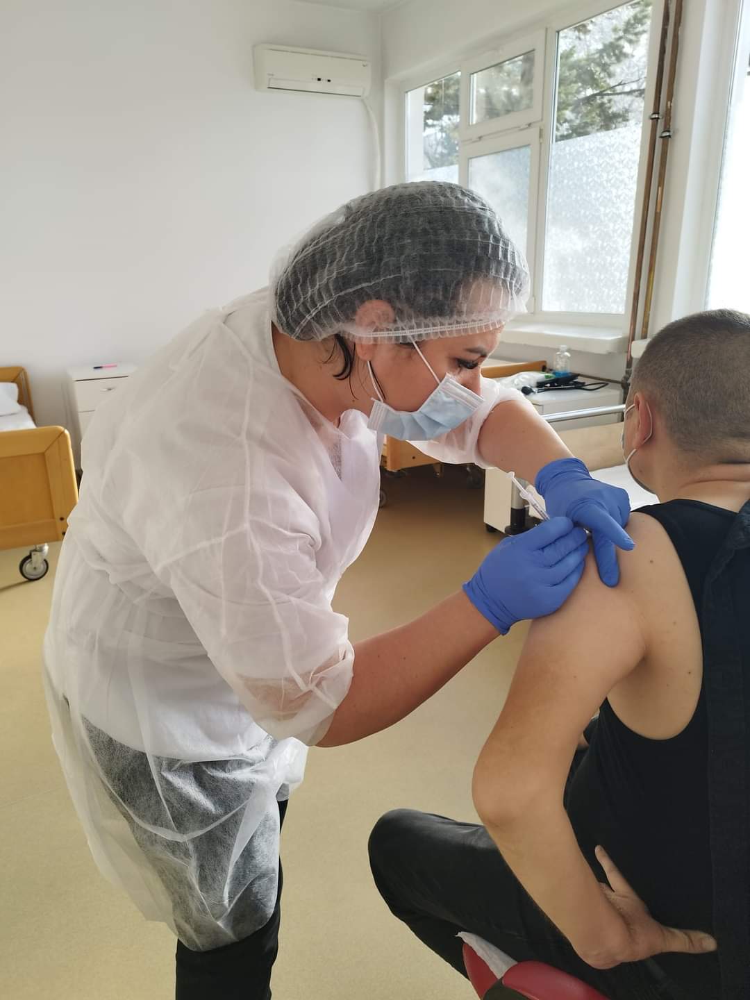 Au început vaccinările anti-COVID la Spitalul Județean de Urgență Târgu Jiu