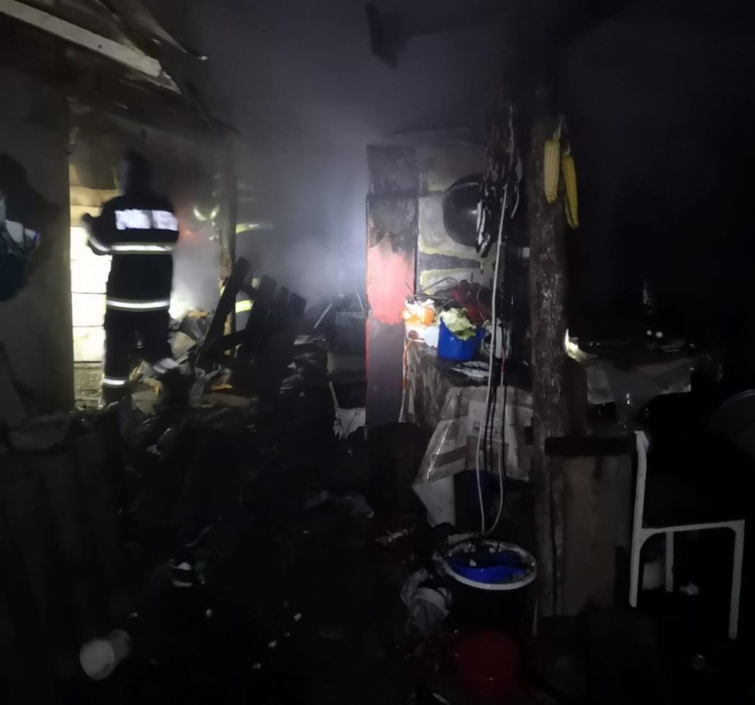 Olt: Bărbat mort în incendiul care i-a mistuit casa, la Oboga