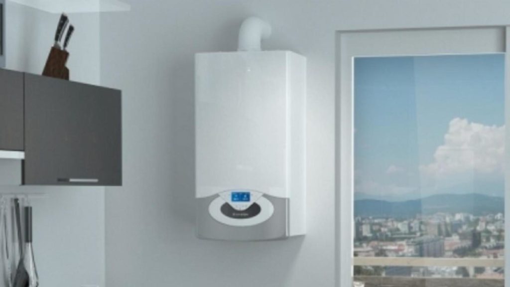 Centraliştii contra abonaţilor Termoficării
