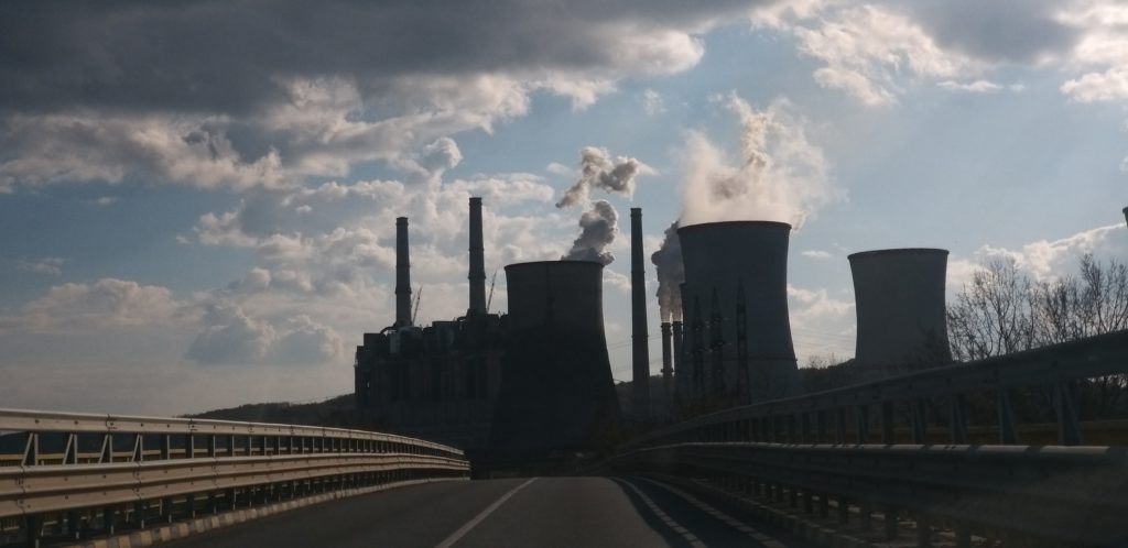 Capitalul social al firmelor înfiinţate de CEO şi OMV se majorează la 2 milioane de euro