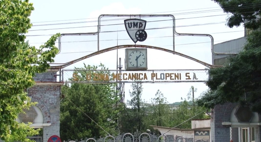 Marian Bratu, director comercial la Uzina Mecanica Plopeni SA, la data faptelor consilier al directorului general al aceleiași uzine, este acuzat de trafic de influență