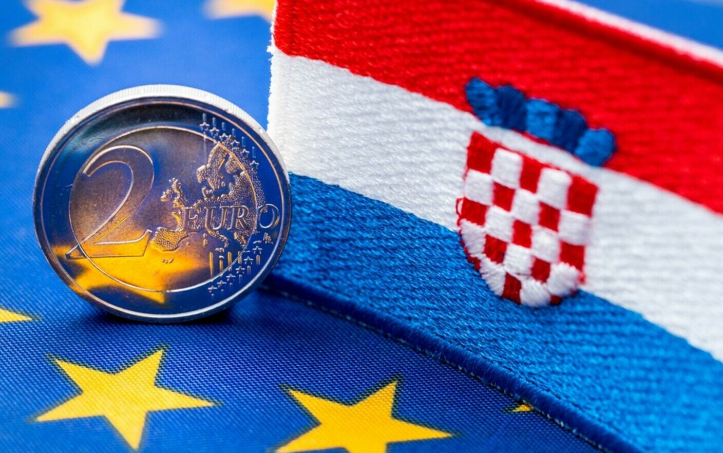 Croația a aderat la spațiul Schengen și a adoptat moneda euro