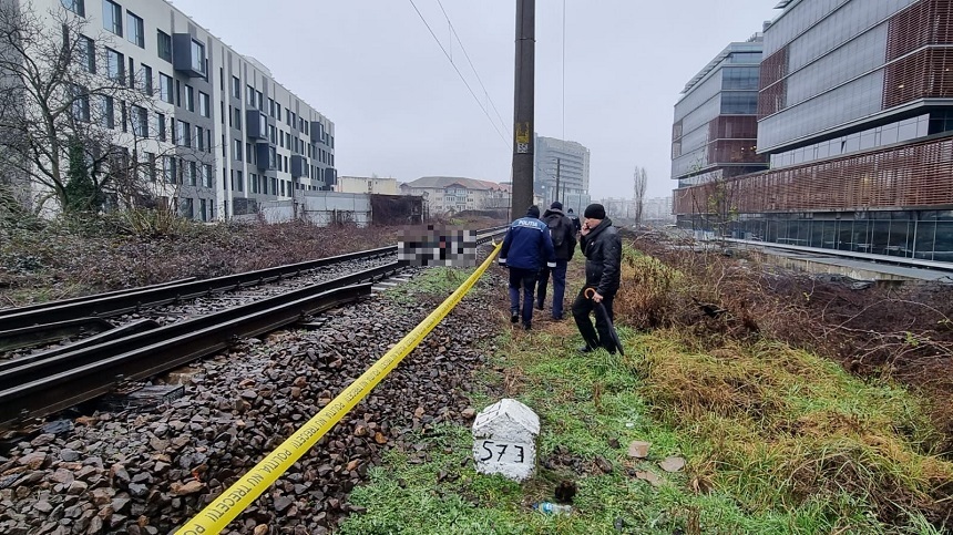 Bărbat găsit mort pe calea ferată