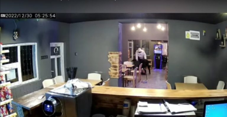 Arestaţi pentru un jaf comis într-o sală de jocuri de noroc