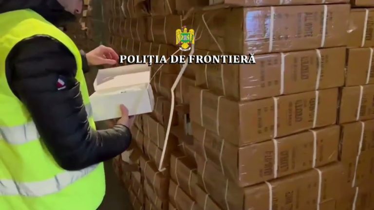 (VIDEO) Bunuri contrafăcute de peste 900.000 euro, confiscate