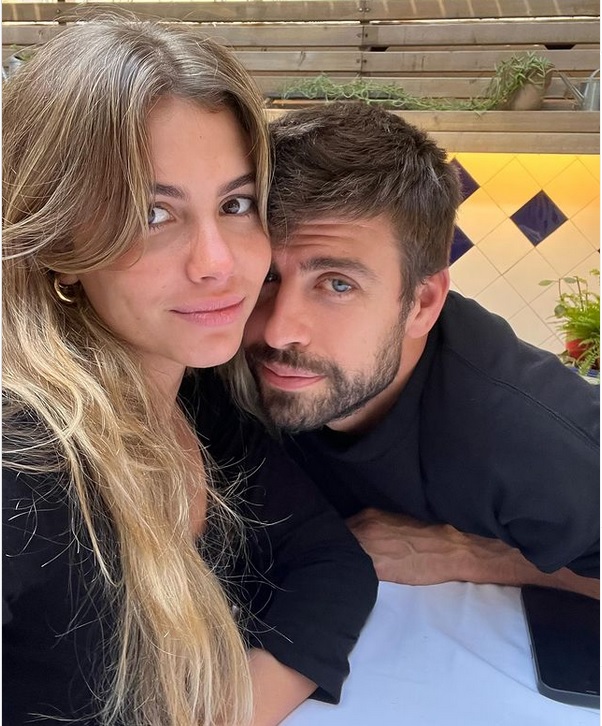 Gerard Pique s-a afișat pentru prima dată alături de noua iubită pe rețelele sociale