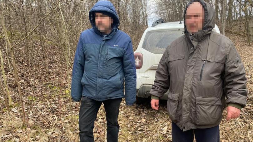 Poliţist de frontieră moldovean, arestat pentru că trecea ilegal ucraineni incorporabili