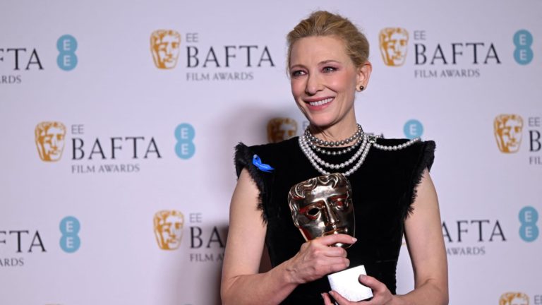 Premiul pentru cea mai bună actriţă în rol principal i-a revenit lui Cate Blanchett, protagonista peliculei ''Tar"