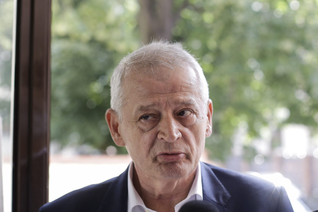 Sorin Oprescu nu a primit bilet de voie să se plimbe prin Europa