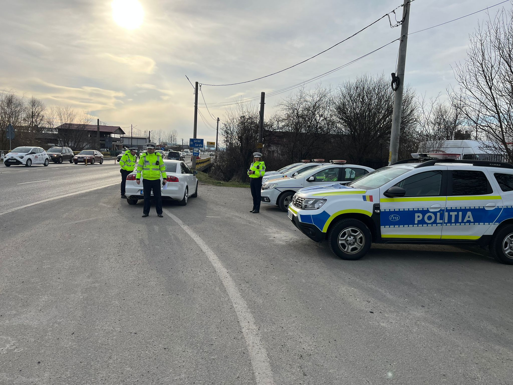 Polițiștii vâlceni au verificat, în ultimele 48 de ore, 780 de autovehicule, au legitimat 795 de persoane, au efectuat 324 de testări de alcool și droguri