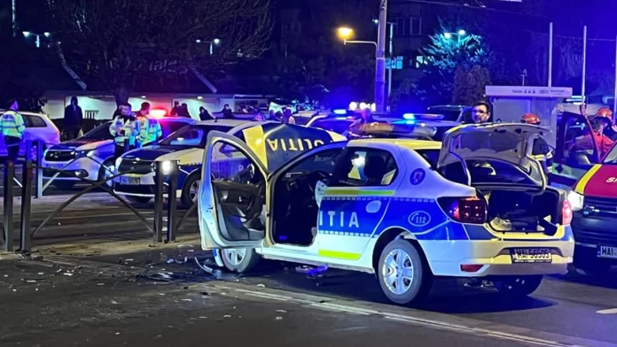 accident masina politie bucuresti Un şofer băut şi drogat a intrat cu maşina în autospeciala de poliţie