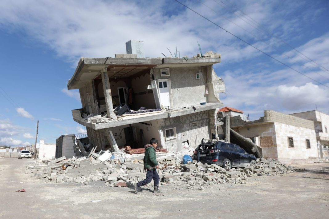 Siria a cerut ajutorul UE la două zile după cutremur