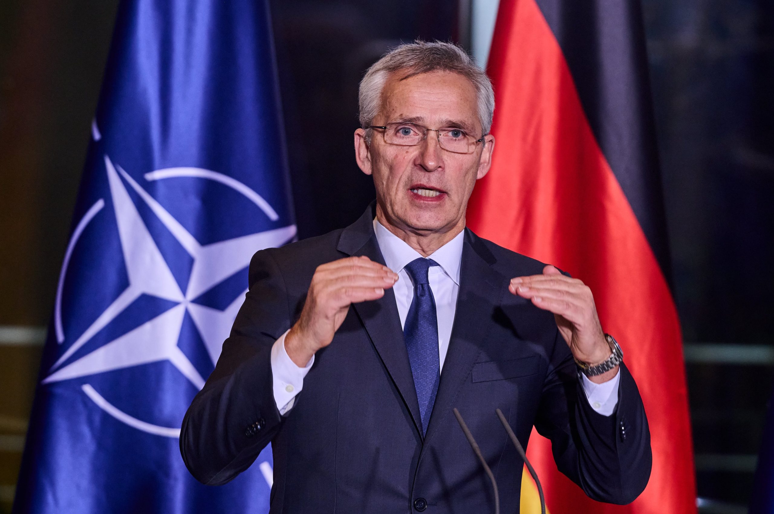 Stoltenberg: Putin se pregătește pentru mai mult război