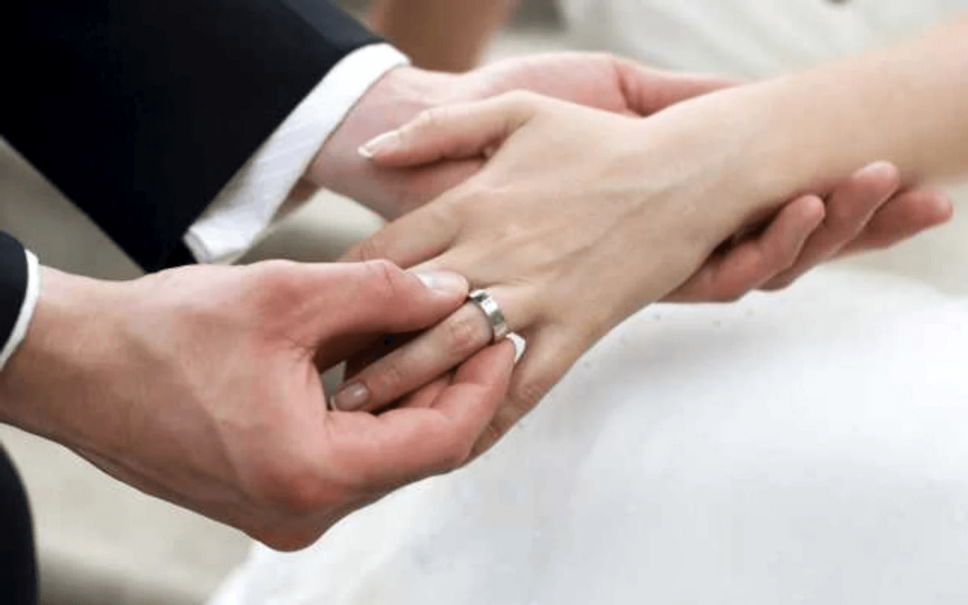 Căsătoriile sub vârsta de 18 ani, interzise în Anglia