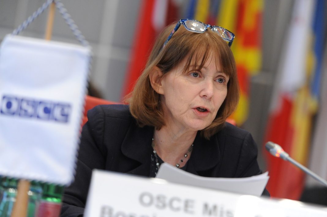 Noua ambasadoare SUA la București spune când se vor ridica vizele pentru români