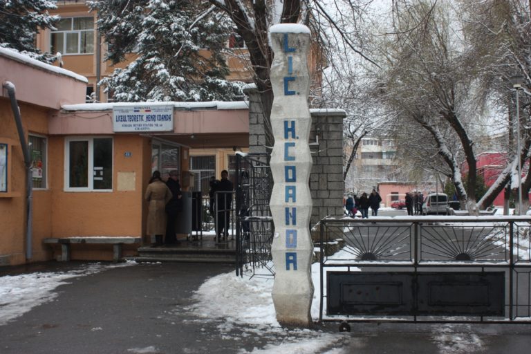 Caravana cuvintelor la Liceul Teoretic ”Henri Coandă” Craiova