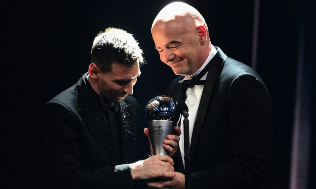 Lionel Messi, marele câștigător al premiului pentru „Jucătorul Anului“
