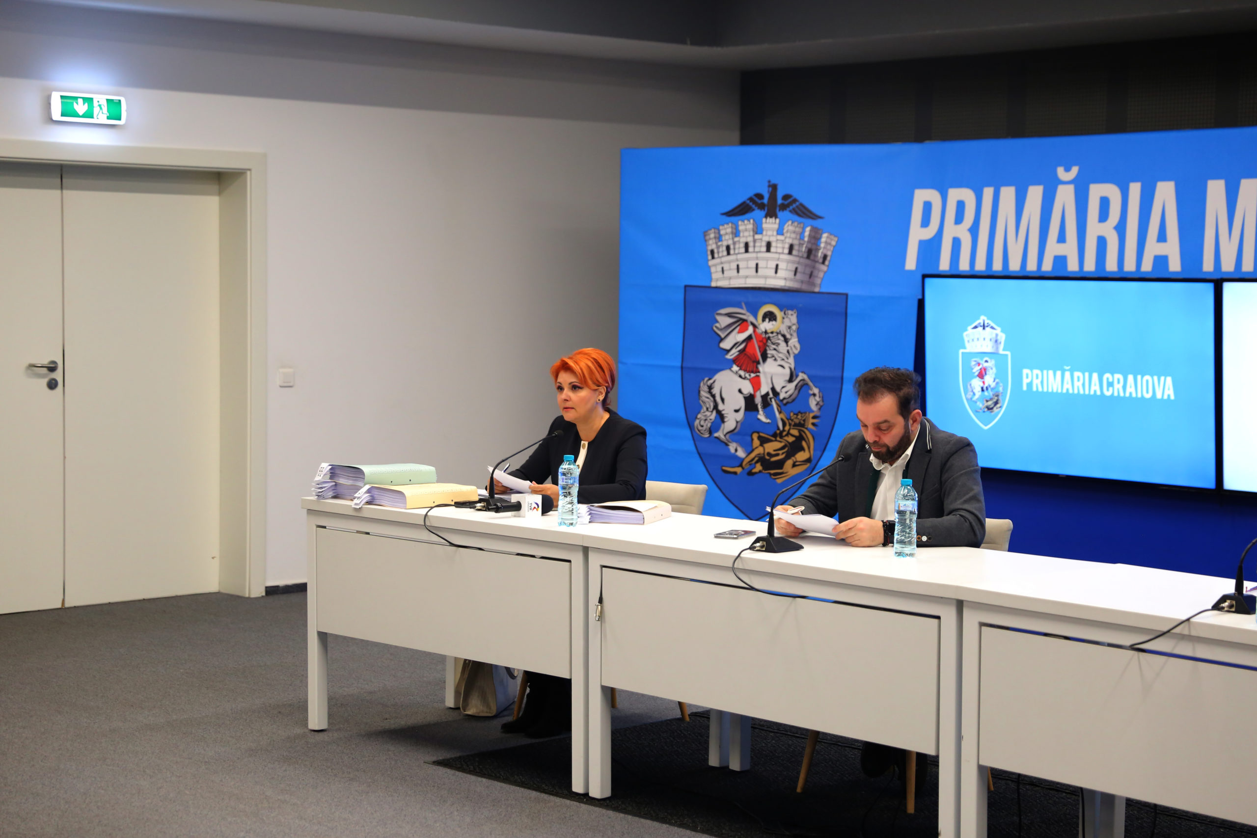 Avalanşă de posturi scoase la concurs de Primăria Craiova
