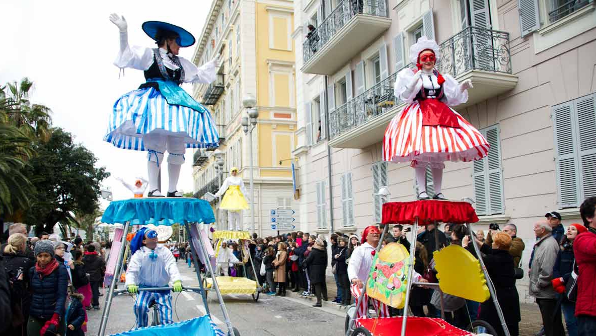 Carnavalul de la Nisa va începe vineri