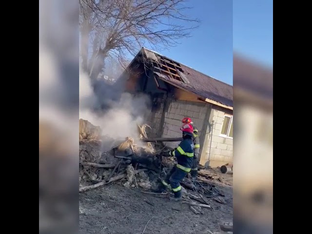 (VIDEO) Olt: Incendiu într-o gospodărie din Zănoaga