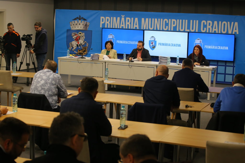 S-a discutat intens în şedinţa ordinară de joi a Consiliului Local Craiova, dar proiectele de hotărâre au fost aprobate în totalitate