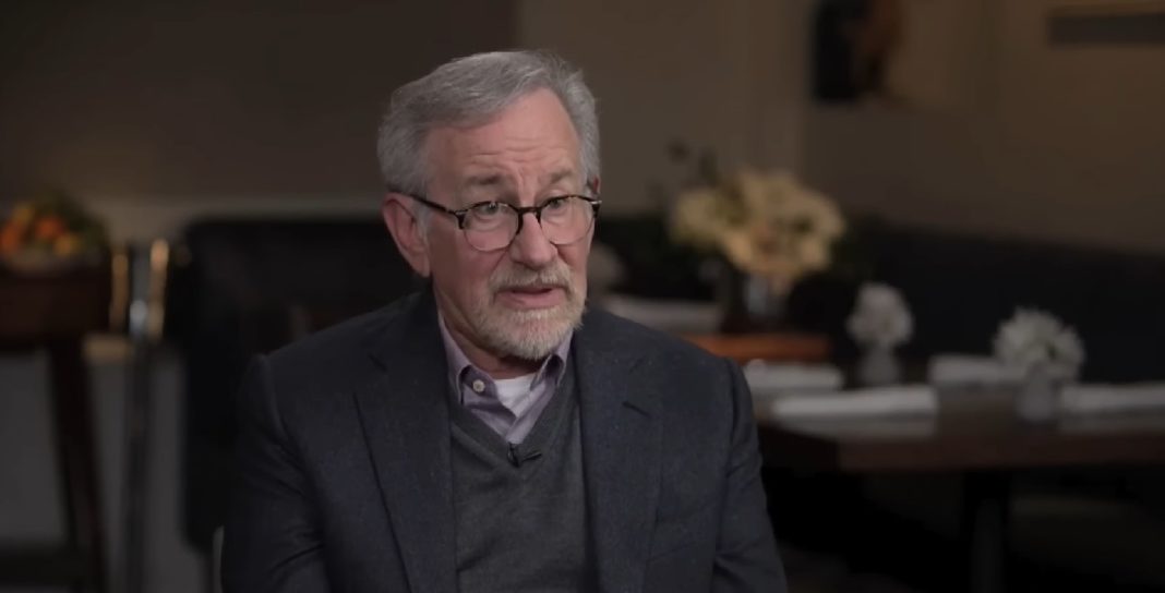 Steven Spielberg a primit Ursul de Aur pentru întreaga carieră