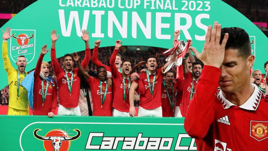 Manchester United a învins Newcastle şi a ridicat trofeul Cupei Ligii Angliei