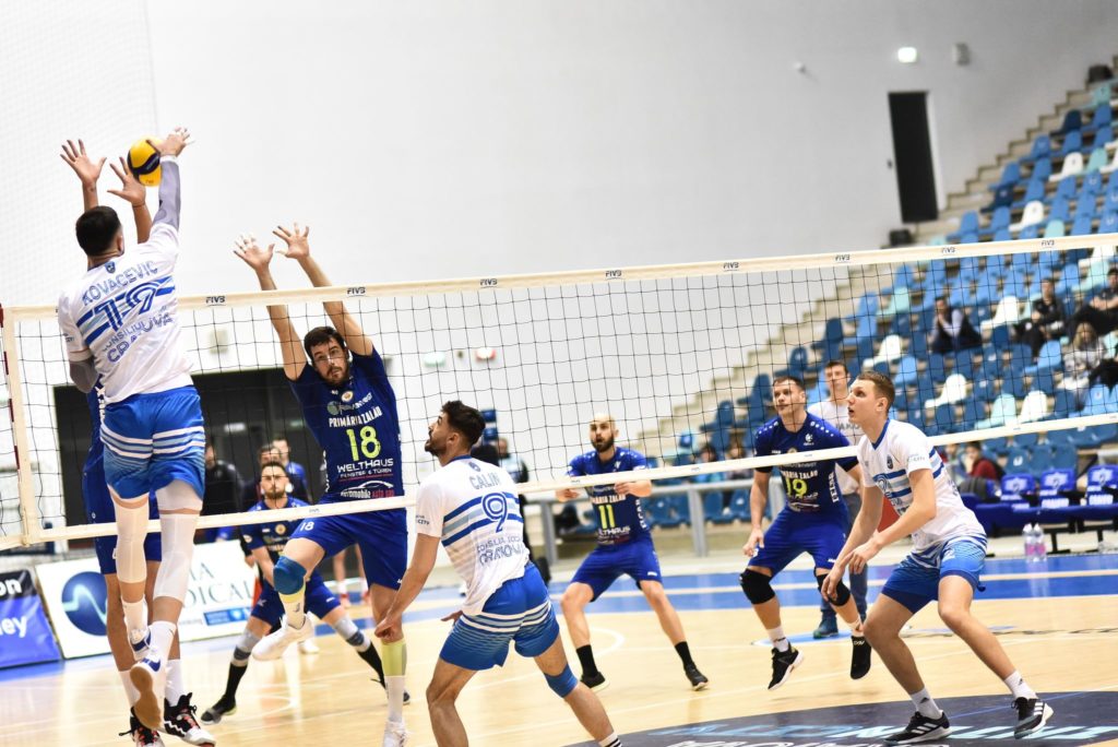 Volei (m) / SCMU Craiova a condus Zalăul, dar a pierdut incredibil disputa din Bănie