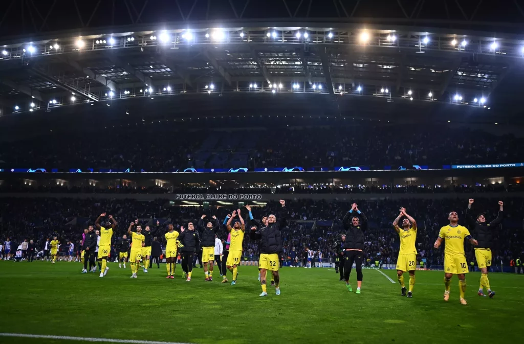 Liga Campionilor | Inter a „blocat“ tabela pe „Dragao“ şi a acces în sferturi
