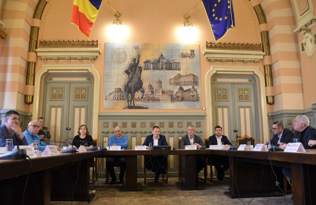 Dotări cu mobilier și echipamente pentru 30 de unități de învățământ din Dolj