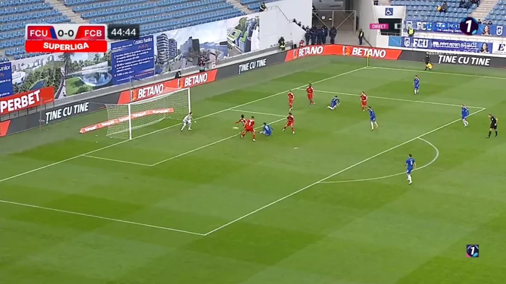 FCU – Botoşani 1-0 | Cu Ganea au învins, dar jocul n-a convins