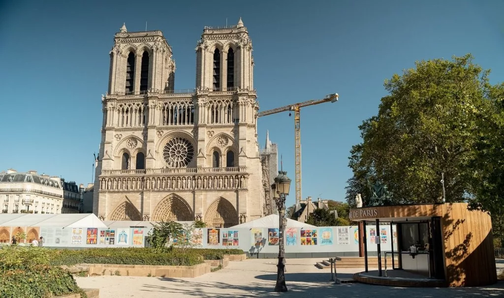 Catedrala Notre Dame urmează să primească vizitatori la sfârşitul anului 2024