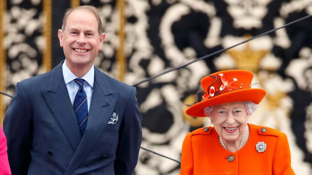 Regele Charles al III-lea i-a dăruit prinţului Edward de ziua lui un titlu nobiliar