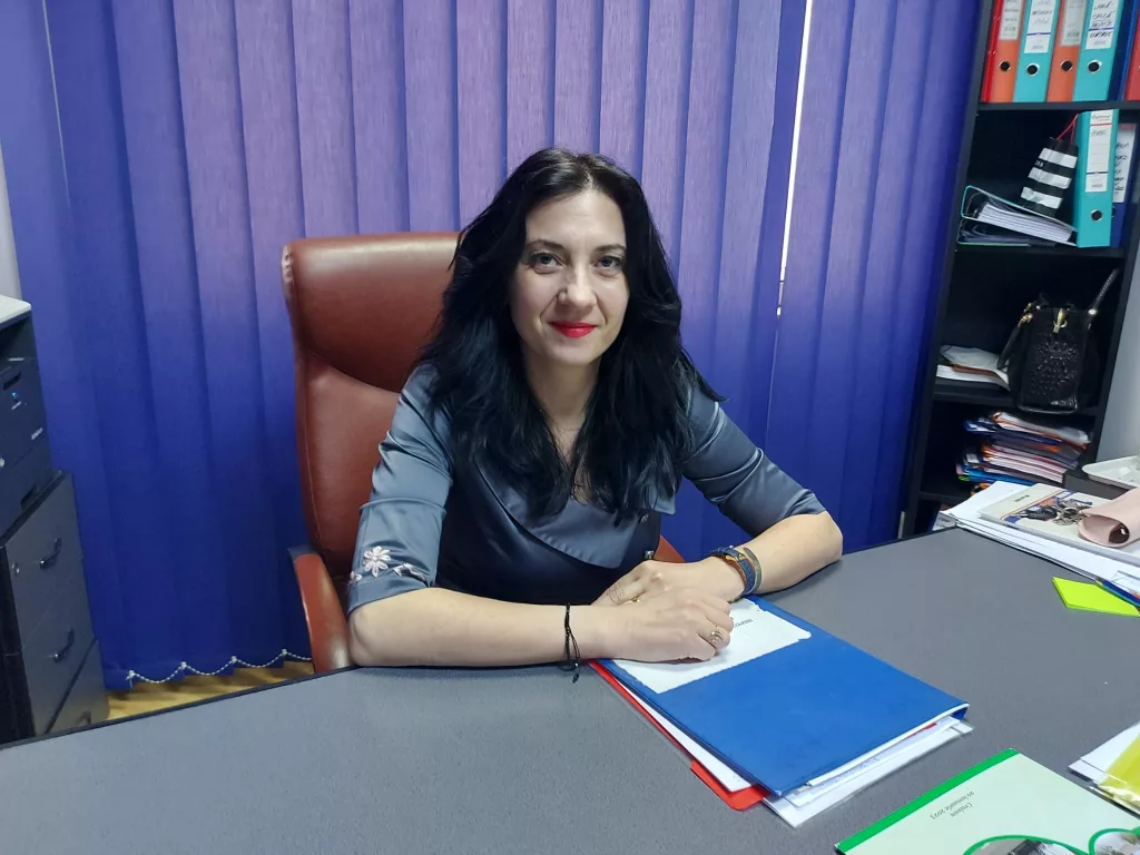 Sute de posturi vacante pentru profesori, în prima şedinţă publică de la ISJ Dolj