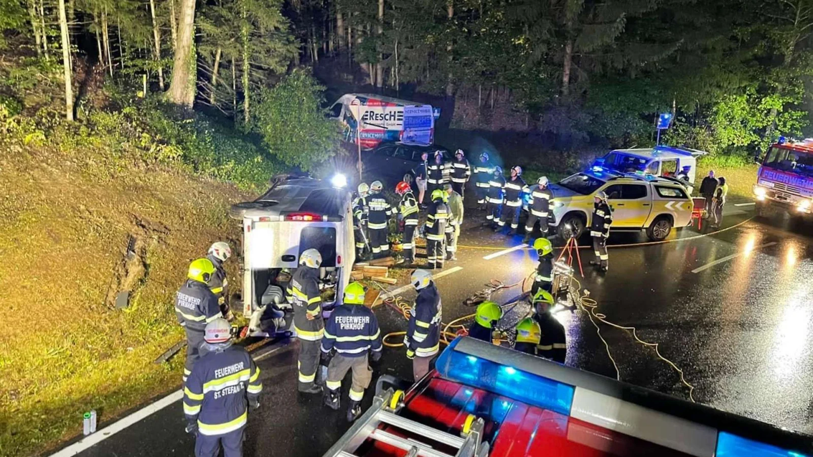Șofer român, judecat în Austria pentru un accident soldat cu un mort și șase răniți