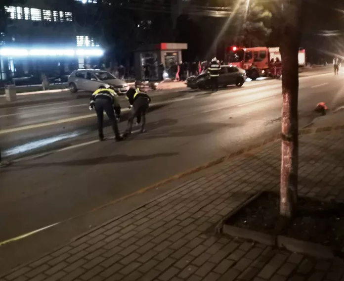 Femeie lovită pe trecerea de pietoni din fața Spitalului Judeţean Slatina Femeie lovită pe trecerea de pietoni din fața Spitalului Judeţean Slatina