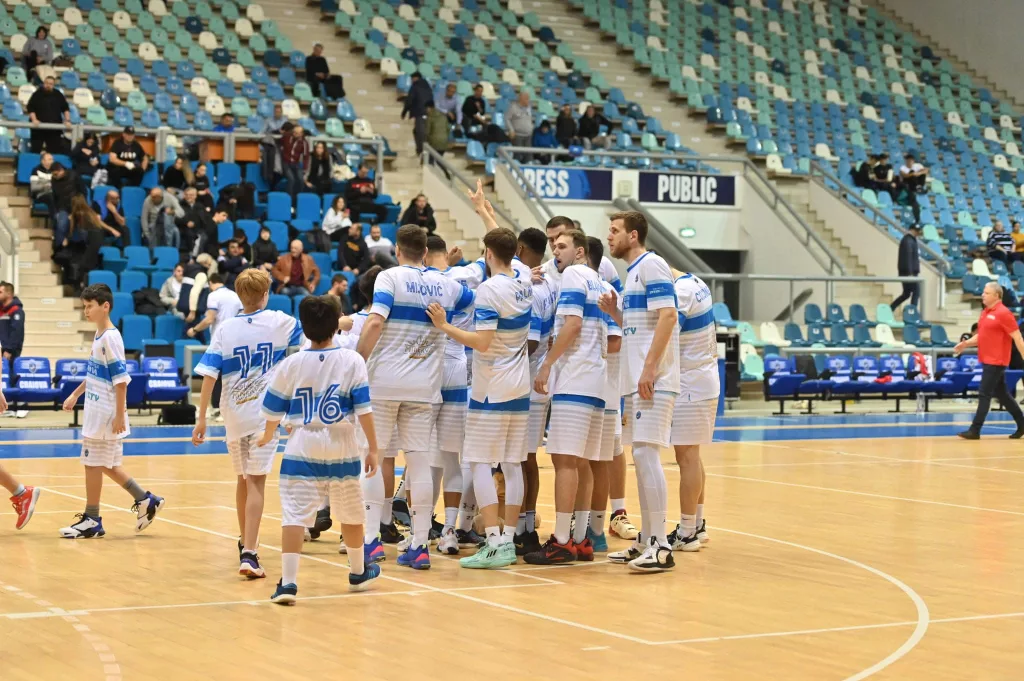 Baschet / SCMU Craiova şi CSO Voluntari luptă pentru un loc mai bun în Top 10