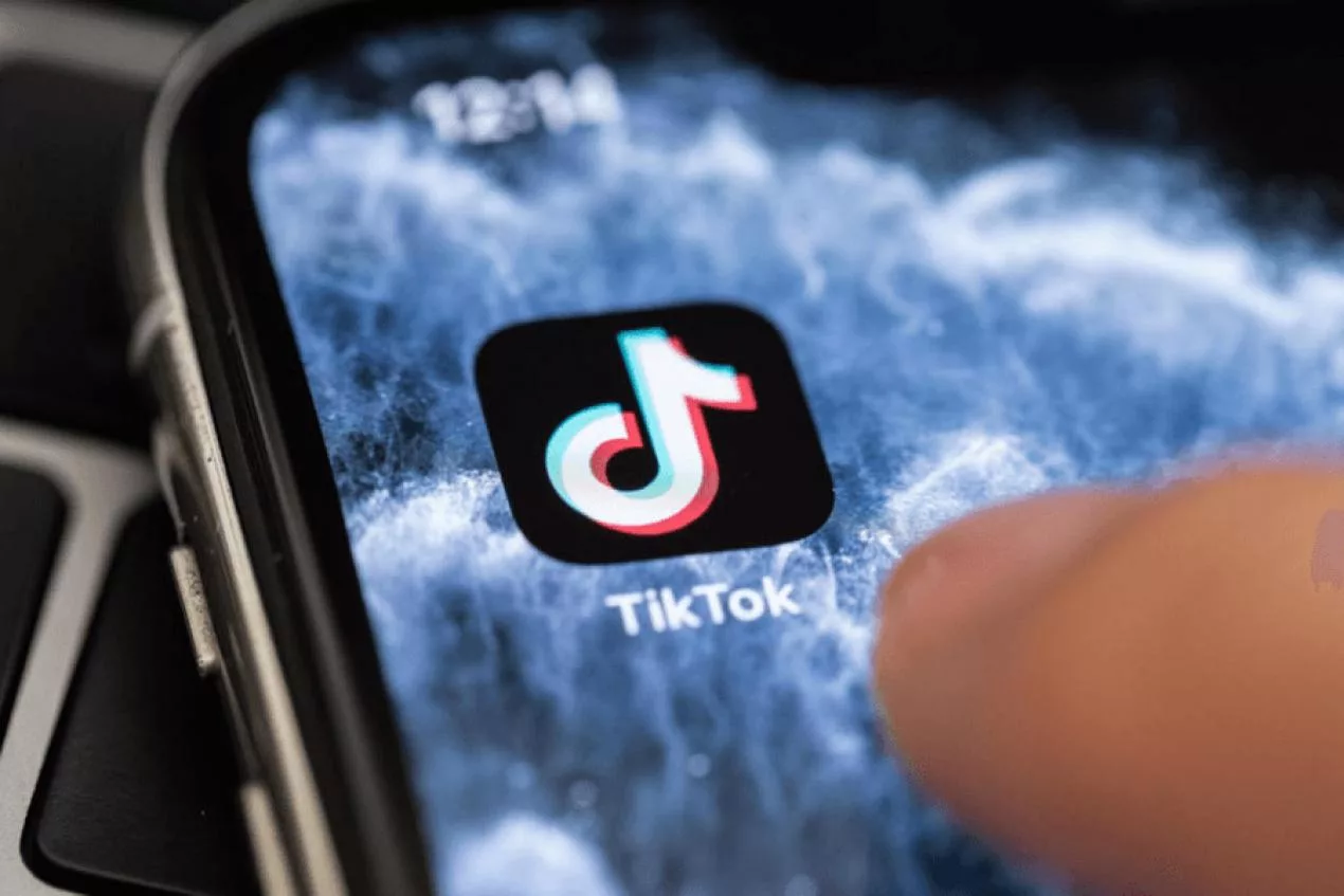 Încă o ţară interzice TikTok pe telefoanele mobile ale parlamentarilor
