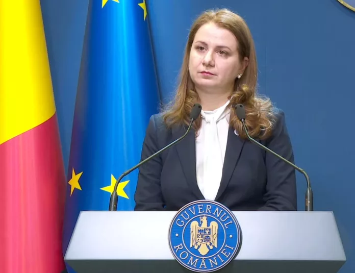 Guvernul a aprobat legile educaţiei. Vor fi dezbătute în procedură de urgenţă în Parlament