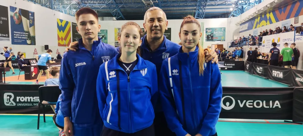 Tenis de masă / Găman şi Dumitru au reprezentat cu brio CSU Craiova la Cupa României Juniori I
