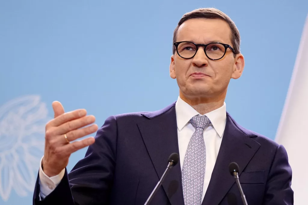 Premierul Poloniei, vizită oficială la Bucureşti