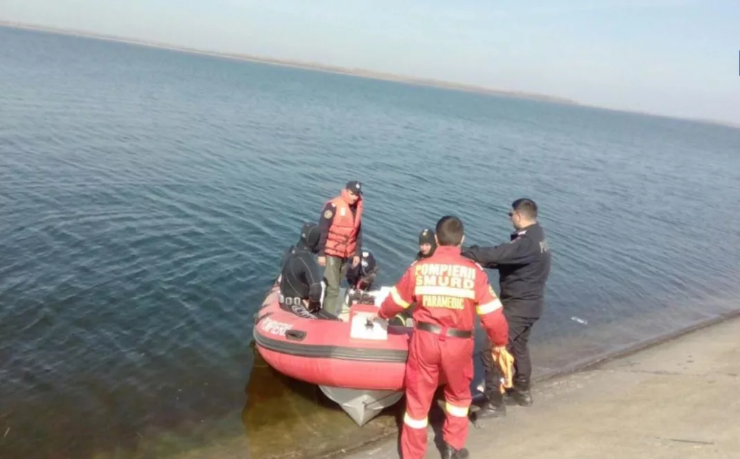 Vâlcea: Cadavru prins în grătarul hidrocentralei de la Ioneşti