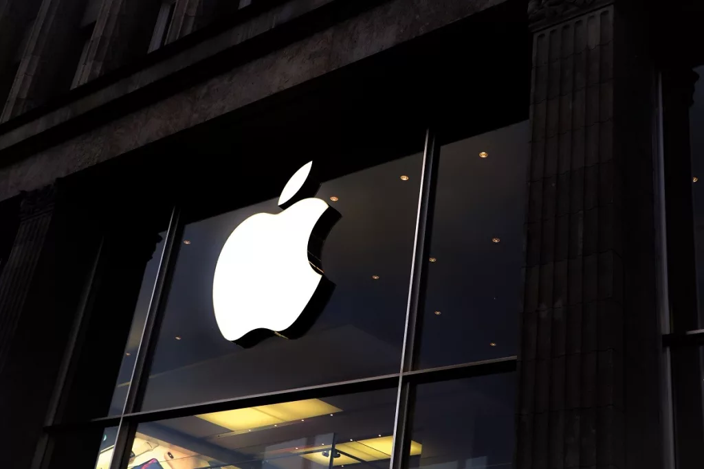 Apple vrea să investească anual 1 miliard de dolari pentru producerea de filme