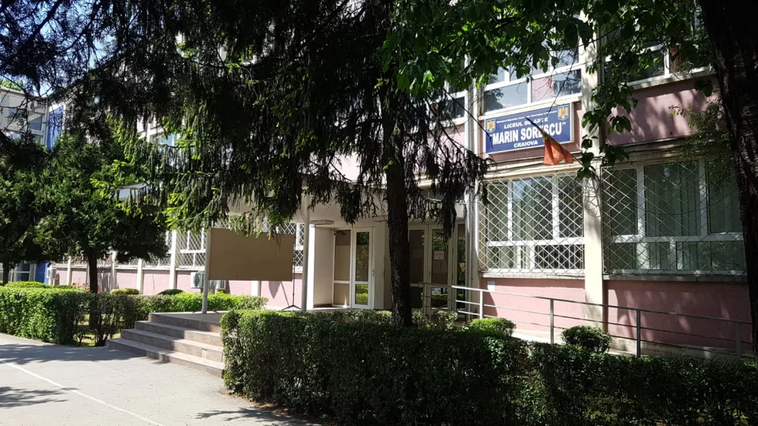 O mamă din Craiova reclamă: Copilul meu a fost bătut la şcoală cu pumnii şi cu picioarele