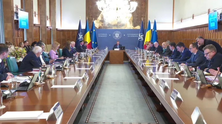 Proiectele legilor educaţiei intră în avizare ministerială